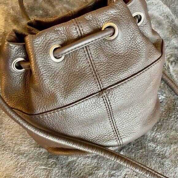 Small brown leather shoulder or crossbody bag Tignanello - Picture 2 of 4